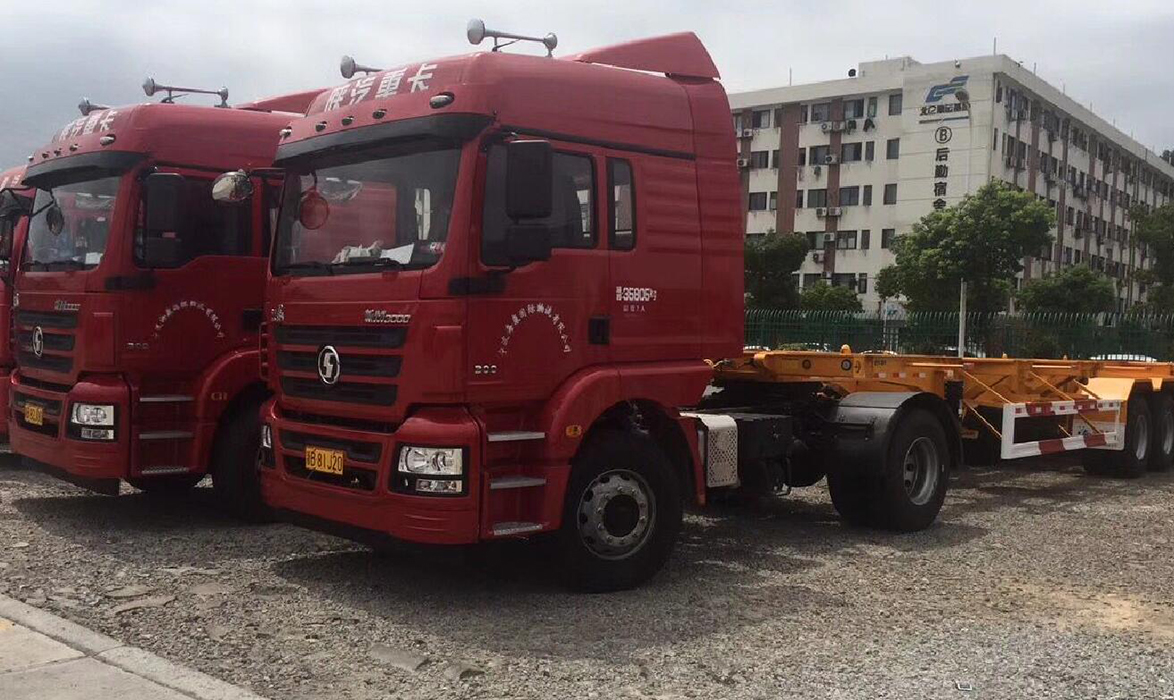 冷凍箱運(yùn)輸車(chē)